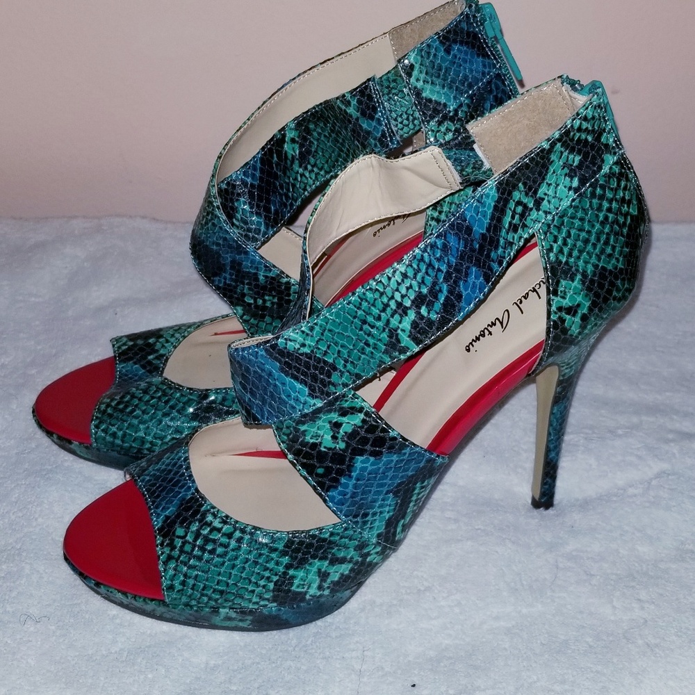 Michael Antonio platform cross cross sandals